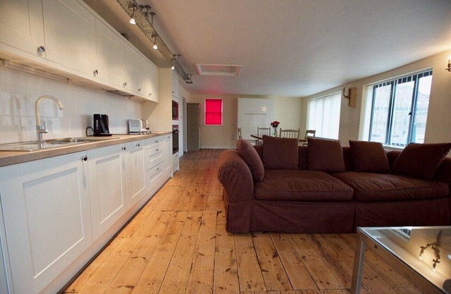 Appartement de luxe à Ipswich avec deux lits et une terrasse sur le toit