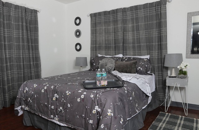 Spacious Mid-Cent Home, Close to FSU/Stadium, FAMU, TCC, Capitol and Hospitals