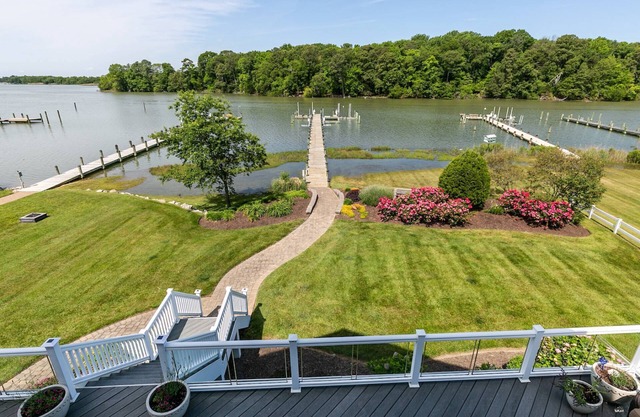 Waterfront home with private pier and dog-friendly at A Shore Thing