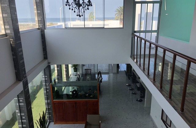 Nouvelle maison au bord de la plage