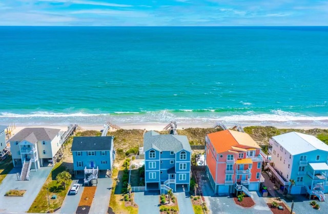 Spacious Oceanfront | Sleeps 30!