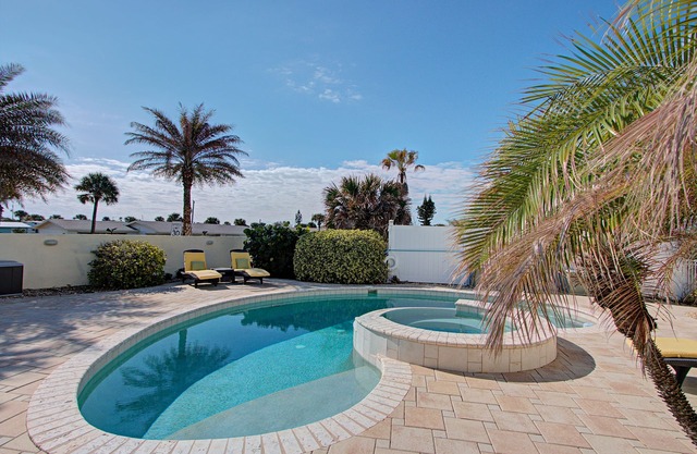 Spacieux Oceanfront House avec piscine - Idéal pour les familles!