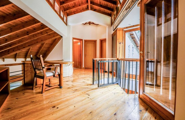 Spacious Private Villa with Pool in Sile