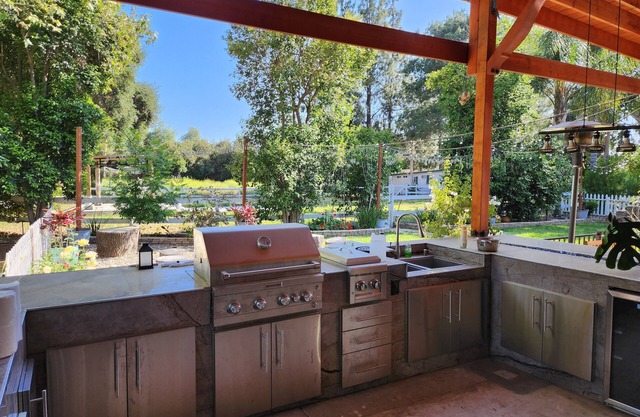 Spacious Ranch Retreat - Perfect for Nature Lovers