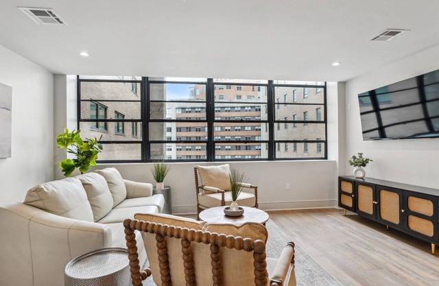 The Eleanor: Units 603/604/605