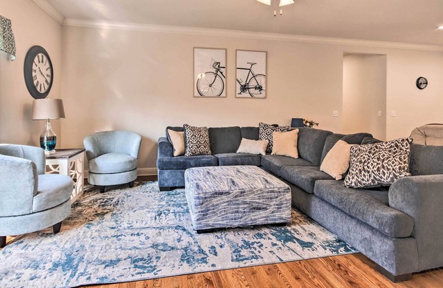 NEW! Spacious Rogers Home w/ Yard: Family Friendly