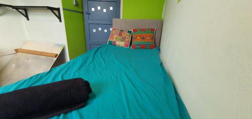 Spacious Room in Leicester