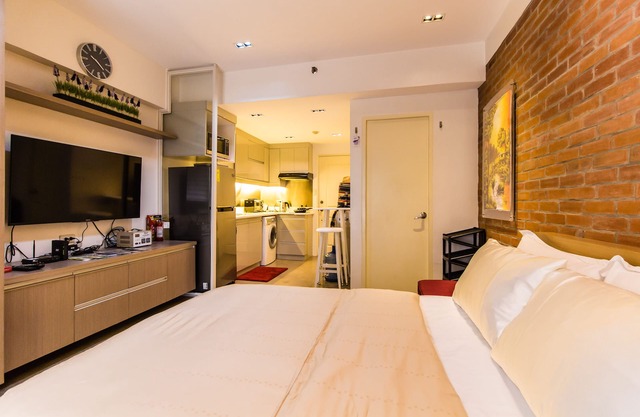 Studio spacieux avec vue incroyable Balcon à Greenbelt Makati