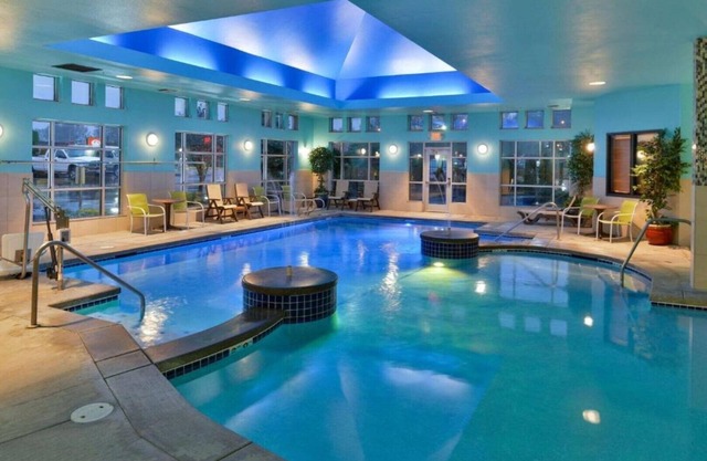 Spacious suites close to Seattle-Tacoma International Airport