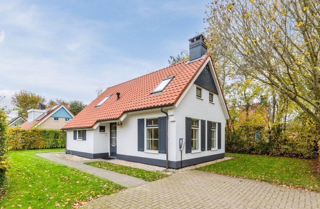 Villa classique avec lave-vaisselle, sur Texel, mer à 2 km