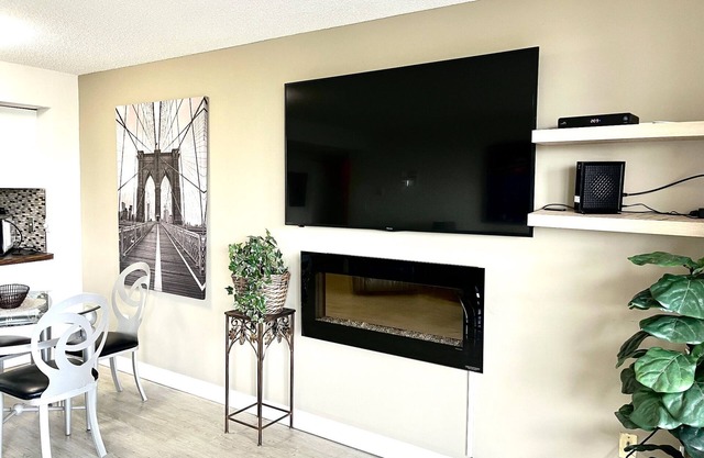 Spacious Third Floor Condo in Great Location - Central Red Deer #305