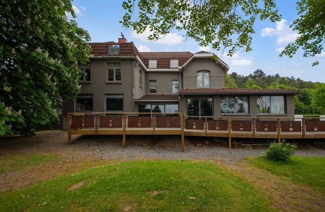 Maison de vacances א Barvaux avec terrasse