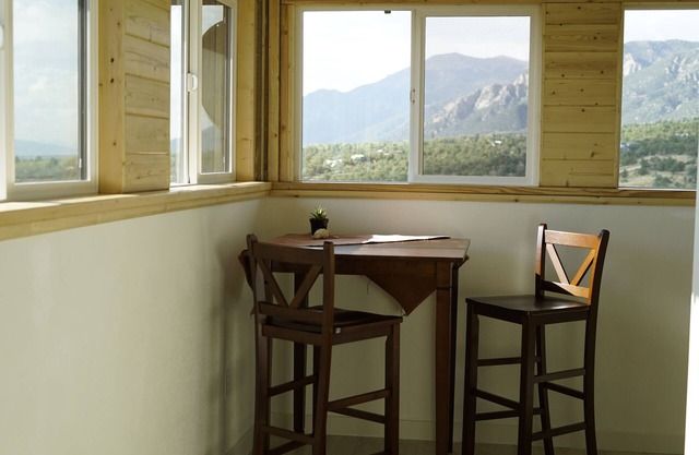 Spanish Creek Home - 7 beds/3 bathrooms - sleeps 7-10