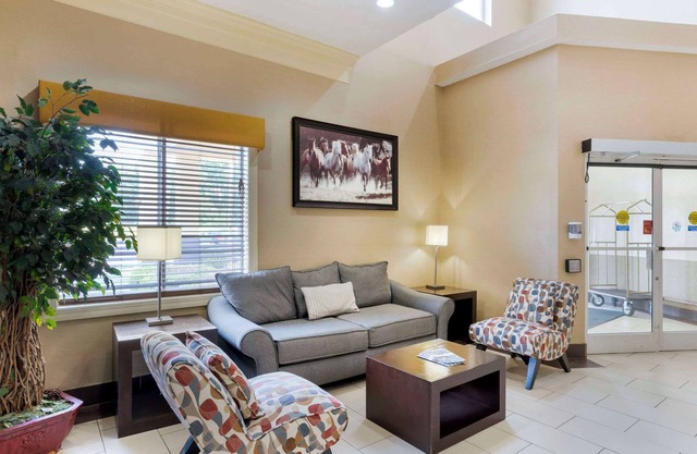 Quality Suites