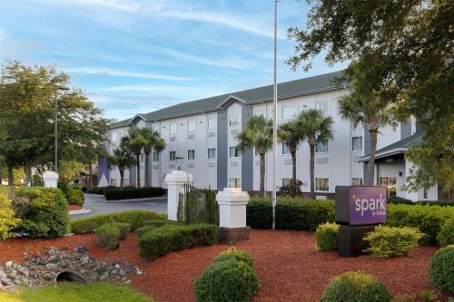 Spark By Hilton Wilmington Carolina Beach Rd