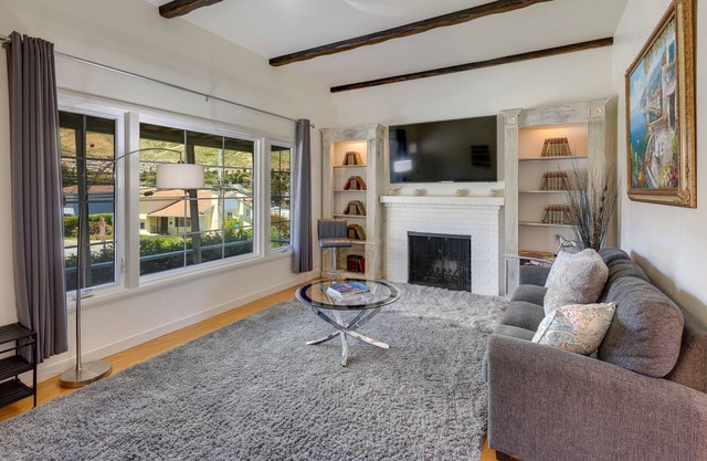 Maison 3 chambres près de SF / SFO / CalTrain / BART + Parking gratuit et WiFi