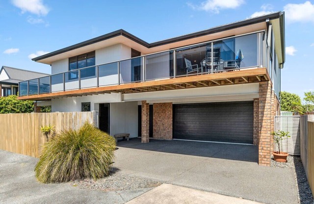 Sparkling Ocean Views - Maison de vacances Papamoa