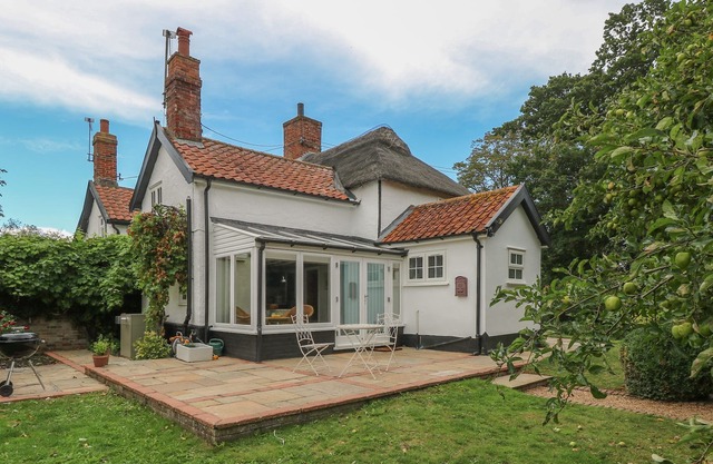 Sparrow Cottage, HOXNE