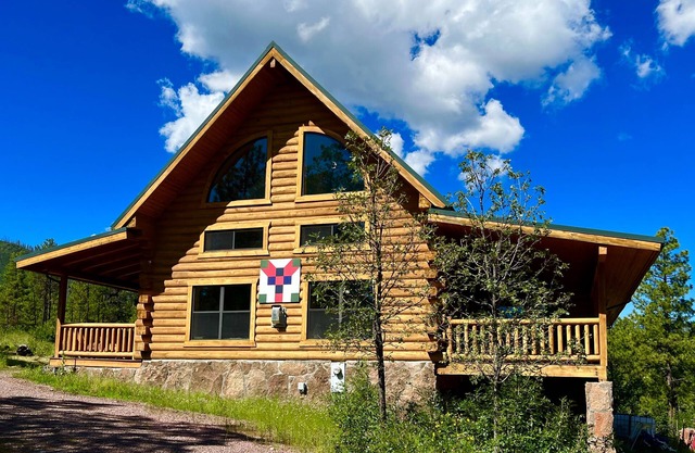 Log Cabin moderne énorme, luxueux et abordable-juin Dates disponibles