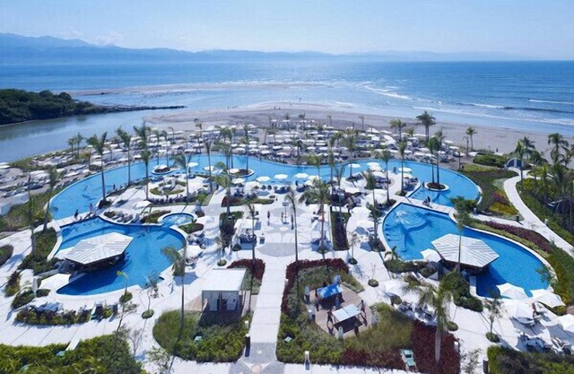 Spectaculaire Luxxe Grand 4 Chambre Residence !! Réservez 2019 Holiday Weeks NOW !!