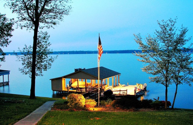 Spectaculaire - Main Lake Home - Huge Dock - 24 personnes