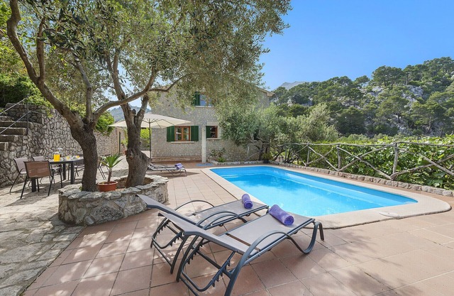 Villa Es Barracar - villa rustique au milieu des belles montagnes