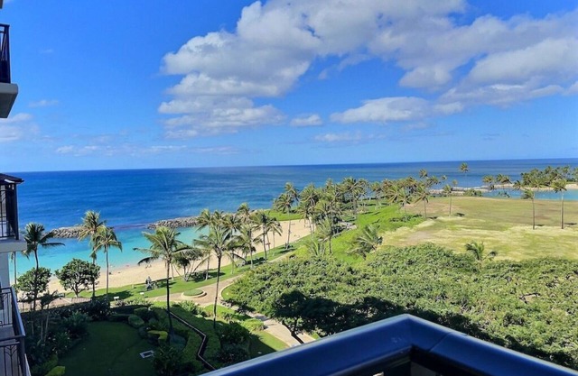 SPECTACULAIRE OCEAN VIEW SUITE 8th FL. BEACH TOWER BEACH VILLAS KO OLINA # BT802