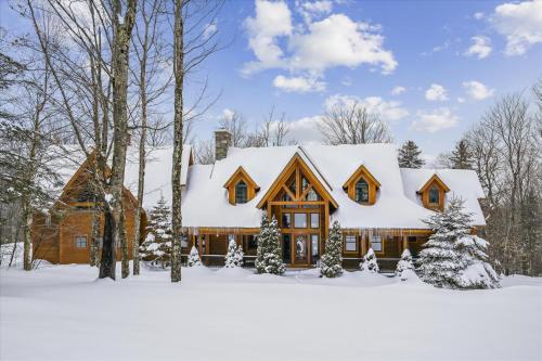 Spectacular opportunity to enjoy the finest property in Killington Summit