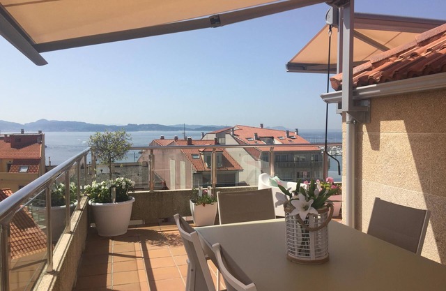 Penthouse spectaculaire avec terrasse et vue sur le Port Sanxenxo-Wifi et garage