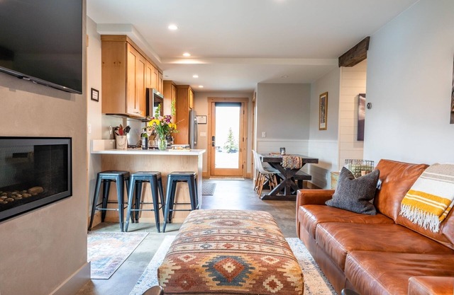 Spellbound Cottage / Pet Friendly Perfection on the Mountain