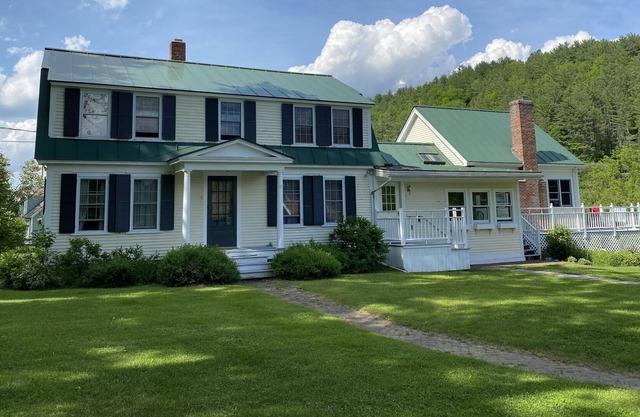Splendid 1920s Vermont Farmhouse