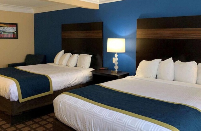 Splendid Room! Amazing Amenities W/ Free WiFi