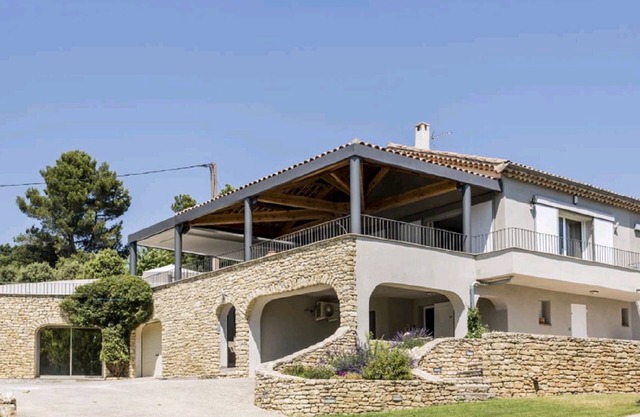 Splendide villa au calme et avec vue