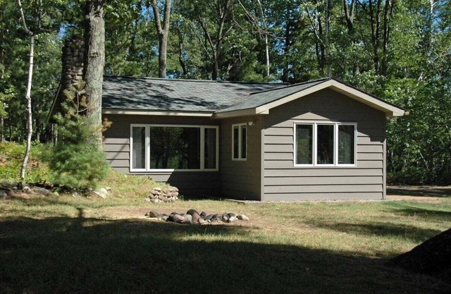 Iron River, Wisconsin Vacation Cabin - Location de chalets McCarry Lake dans le nord du Wisconsin