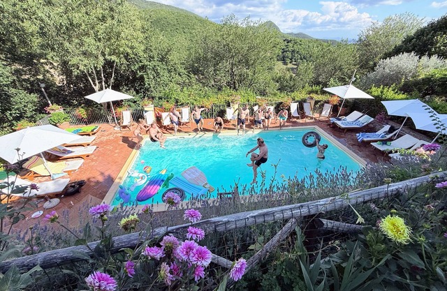 Spoleto Country Park/Activities for all ages/7 houses in a borgo/Sleeps 30