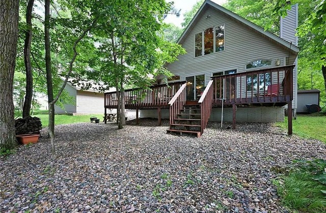 Spooner Shores - Wooded, Lakefront Retreat