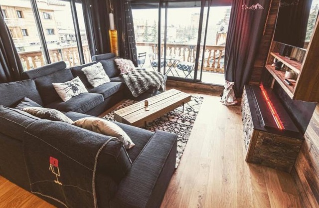 spot, exceptl 80 m2, centre Alpe d Huez, ski au pied, Ménandière, 8 pers, 3ch, 3sdb