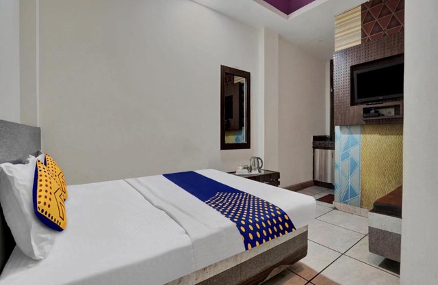 SPOT ON 81011 Hotel The Grand Sagar
