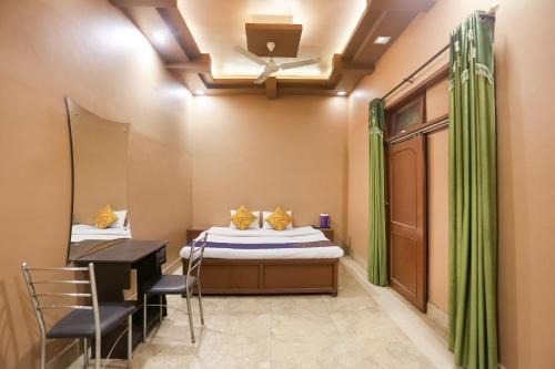 SPOT ON Hotel Sarojani Villa