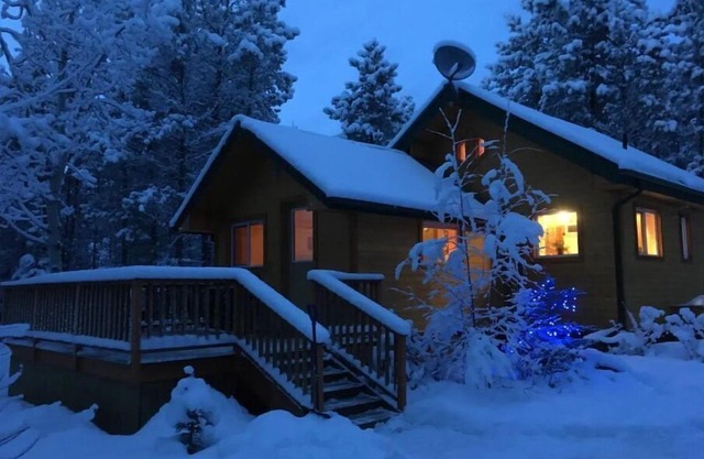 Springhills Cabin at Hot Springs