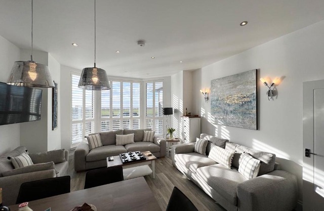St Annes Beach Apartments
