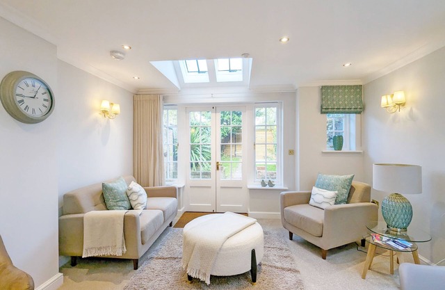 St Pancras - Chichester - a town house that sleeps 6 guests in 3 bedrooms