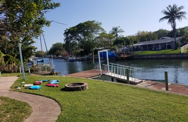 Maison sur l'eau Saint-Pétersbourg Tampa Bay Side Island