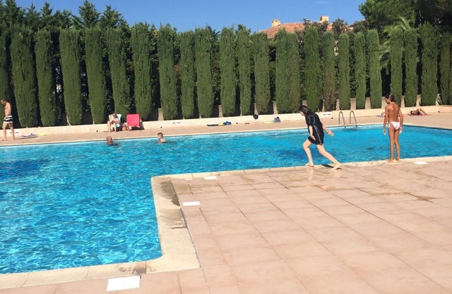 ST TROPEZ PARC ET PISCINE RJB21