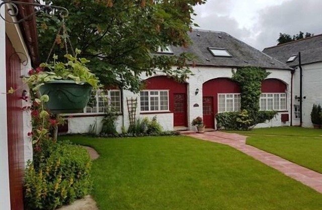 Cottage-Standard-Douche-Vue sur Jardin