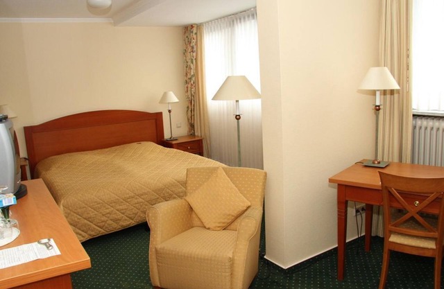 Chambre Double Standard - Hotel zur Post Waldbreitbach