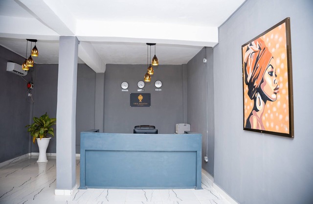 Standard Queen Room
