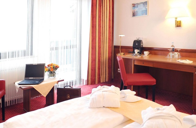 Chambre Simple Standard Bain / WC - MERCURE Hotel Bad Dürkheim an der Salinen