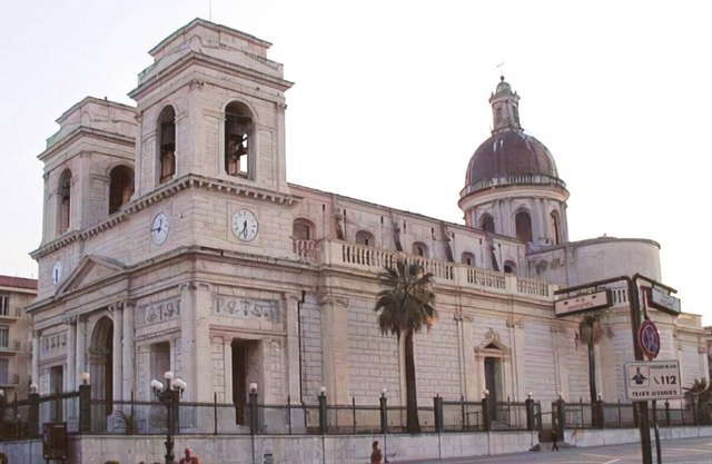 Chambre triple à louer Giarre