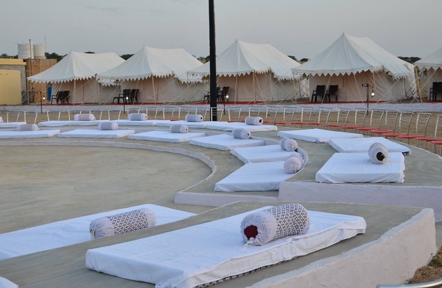 Star desert camp